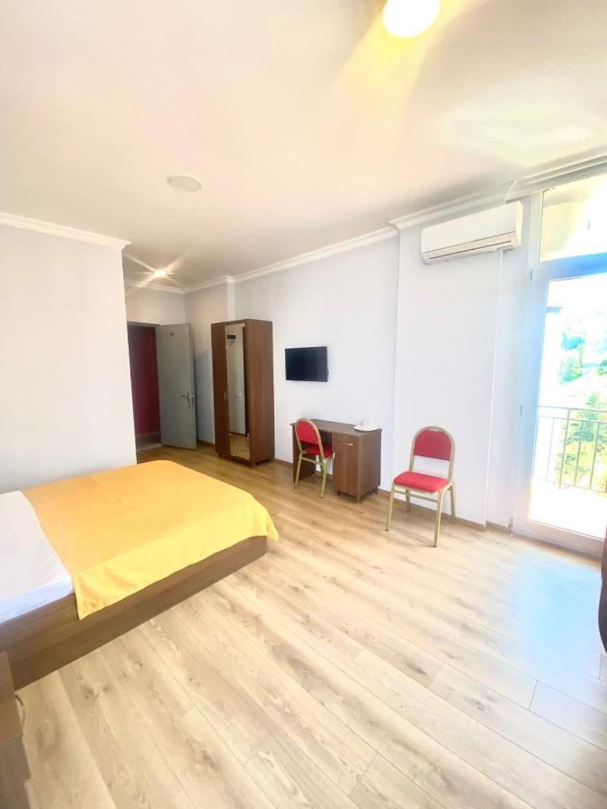 Aparthotel Mimino Batumi Zewnętrze zdjęcie